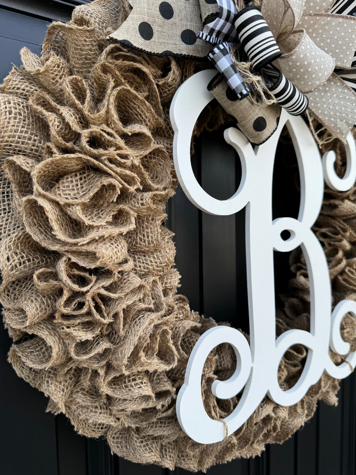 Everyday monogram wreath for front door, year round wreath for double doors, neutral wreath for all seasons, housewarming gifts, plain burlap wreath