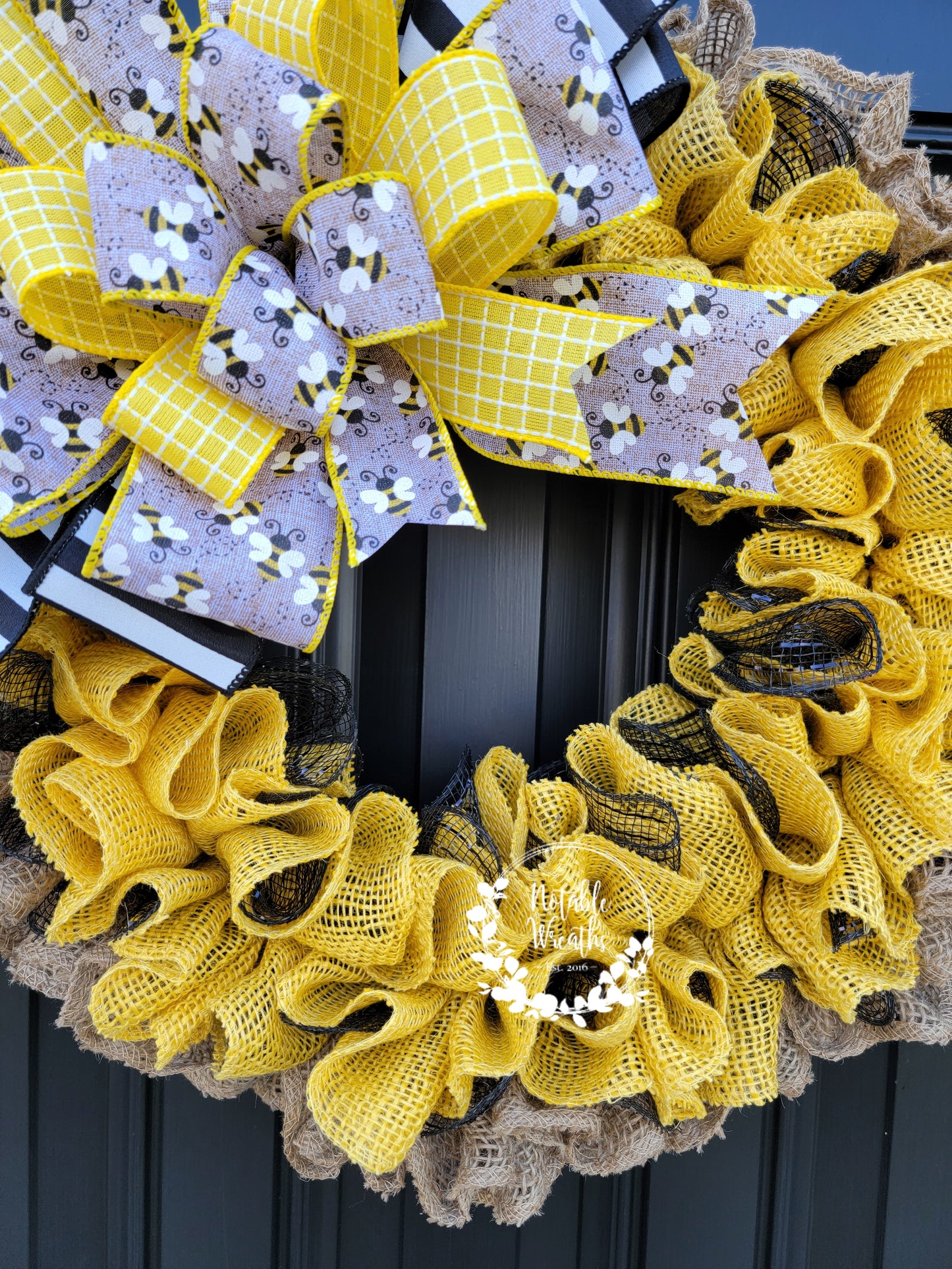 Bumblebee wreath for front door, Spring bee wreath, Summer bee wreath, yellow burlap wreath, Bee keeper gifts