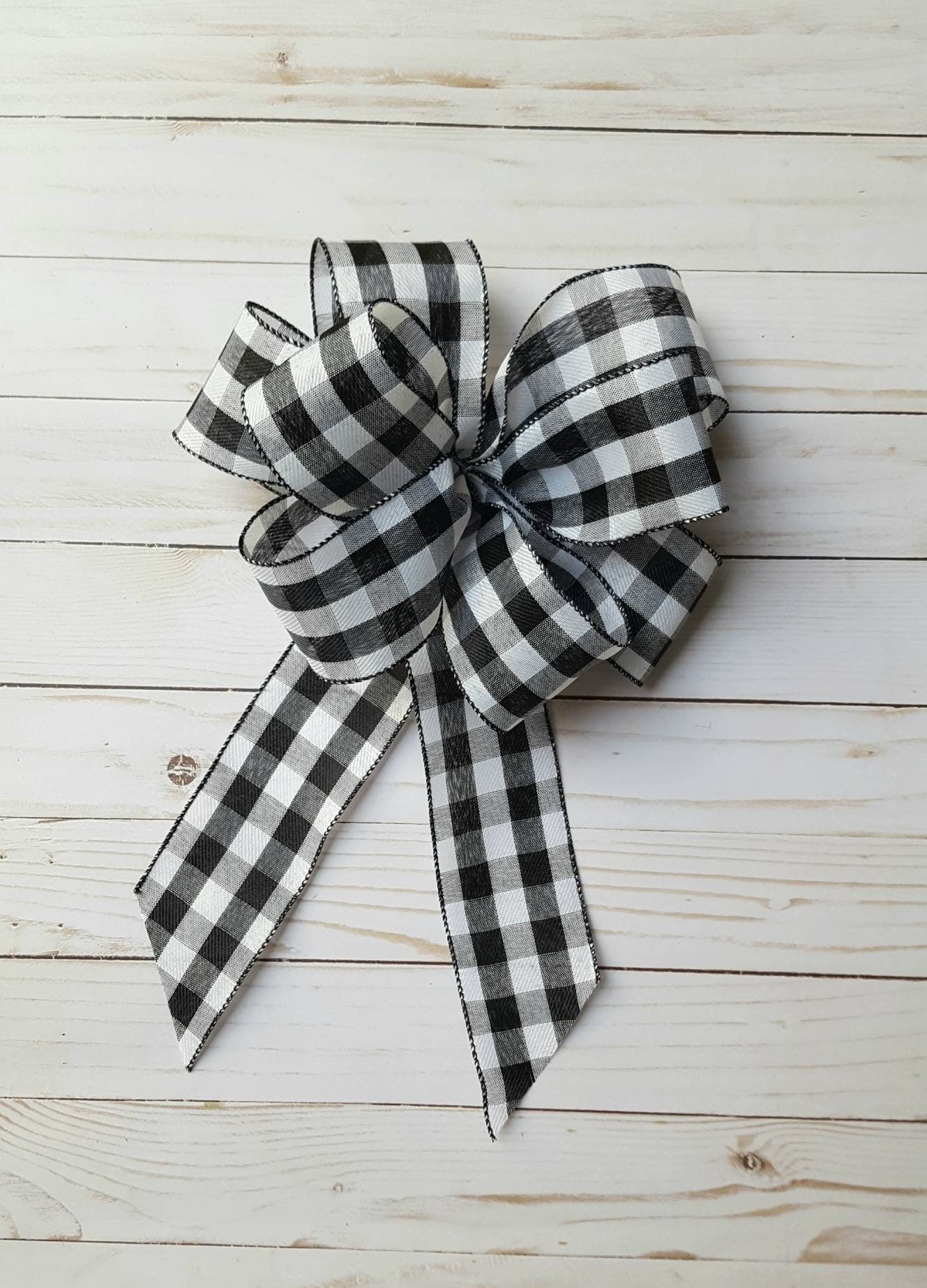 Wreath bow, buffalo check, plaid, white and black, rustic, farmhouse Christmas, banister, mailbox, fence post, mantle decor, lantern