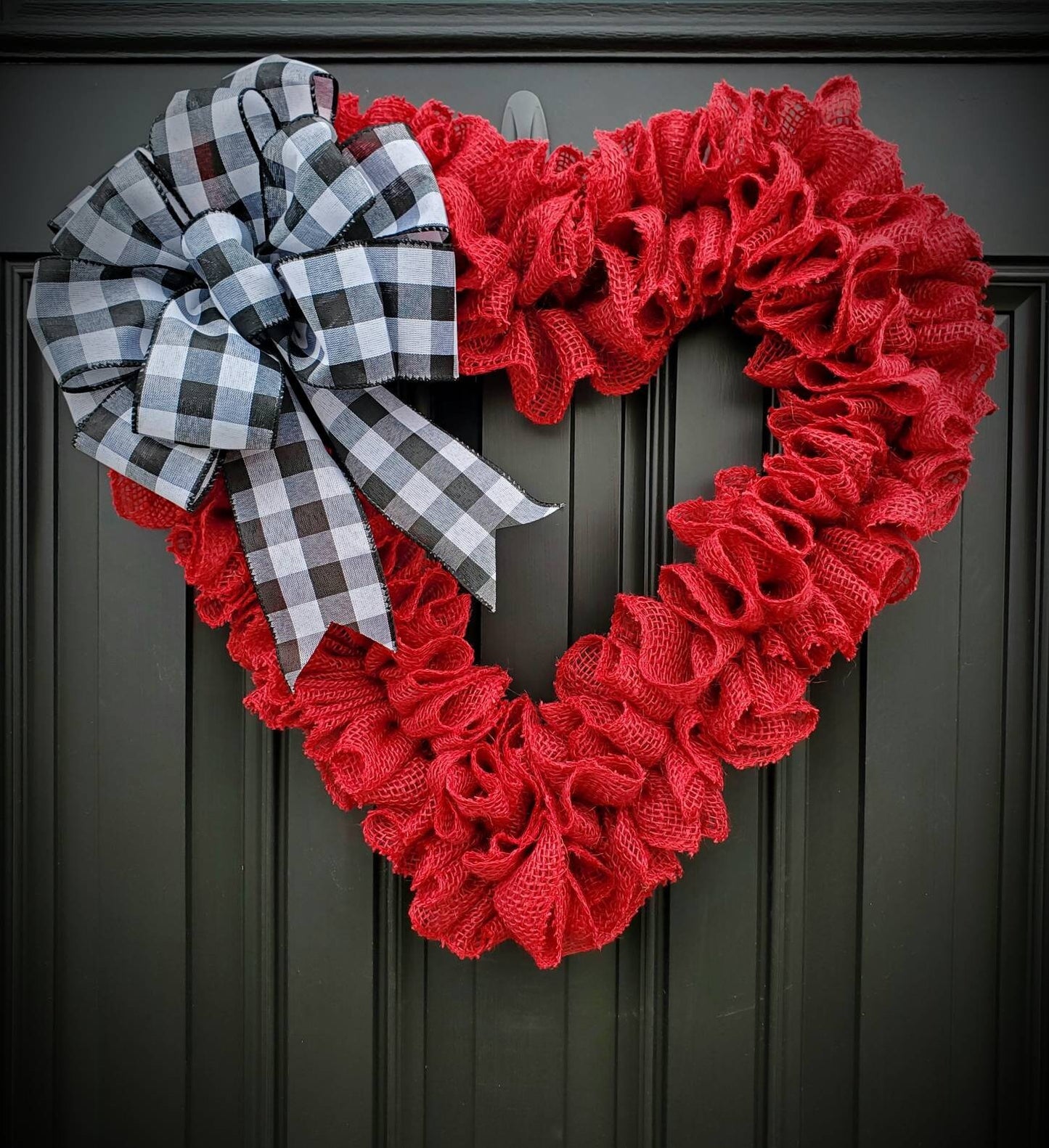 Red heart wreath for Valentine's day wreath for front door, ruffle burlap wreath, heart wreath, crimson red burlap wreath, ruffle wreath