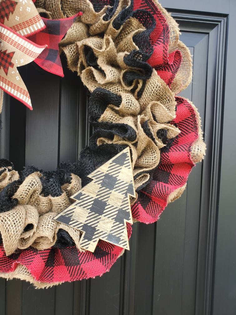 Red rustic buffalo check Christmas wreath for front door, Winter burlap wreath, rustic Christmas decor