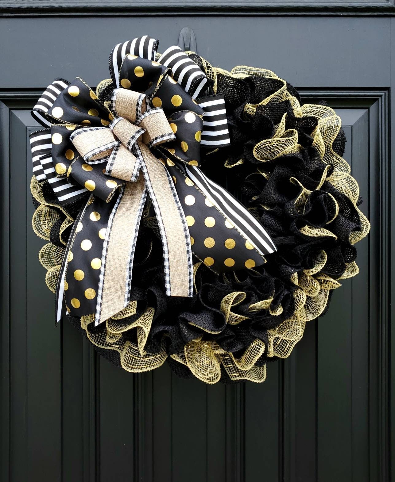 Gold and black New Years wreath, New Year's Eve decor, New Year's Eve wreath, Graduation wreath