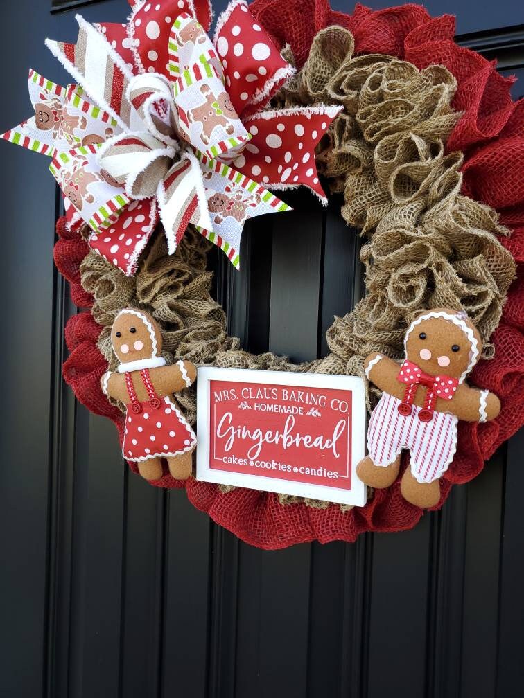 Festive Christmas gingerbread wreath for front door, gingerbread decor, Christmas burlap wreath, red Christmas wreath