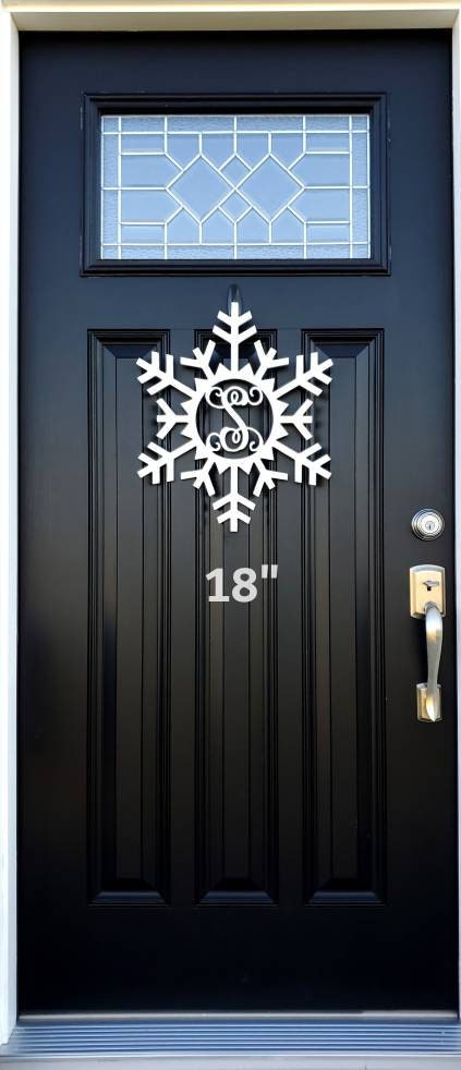 Personalized winter snowflake monogram door hanger, weatherproof white PVC door hanger, Winter door hanger, housewarming gifts, realtor gift