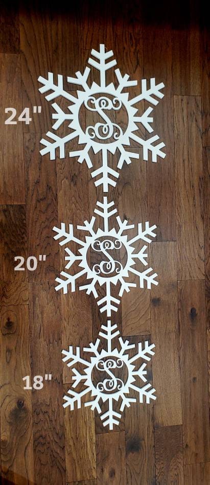 Personalized winter snowflake monogram door hanger, weatherproof white PVC door hanger, Winter door hanger, housewarming gifts, realtor gift