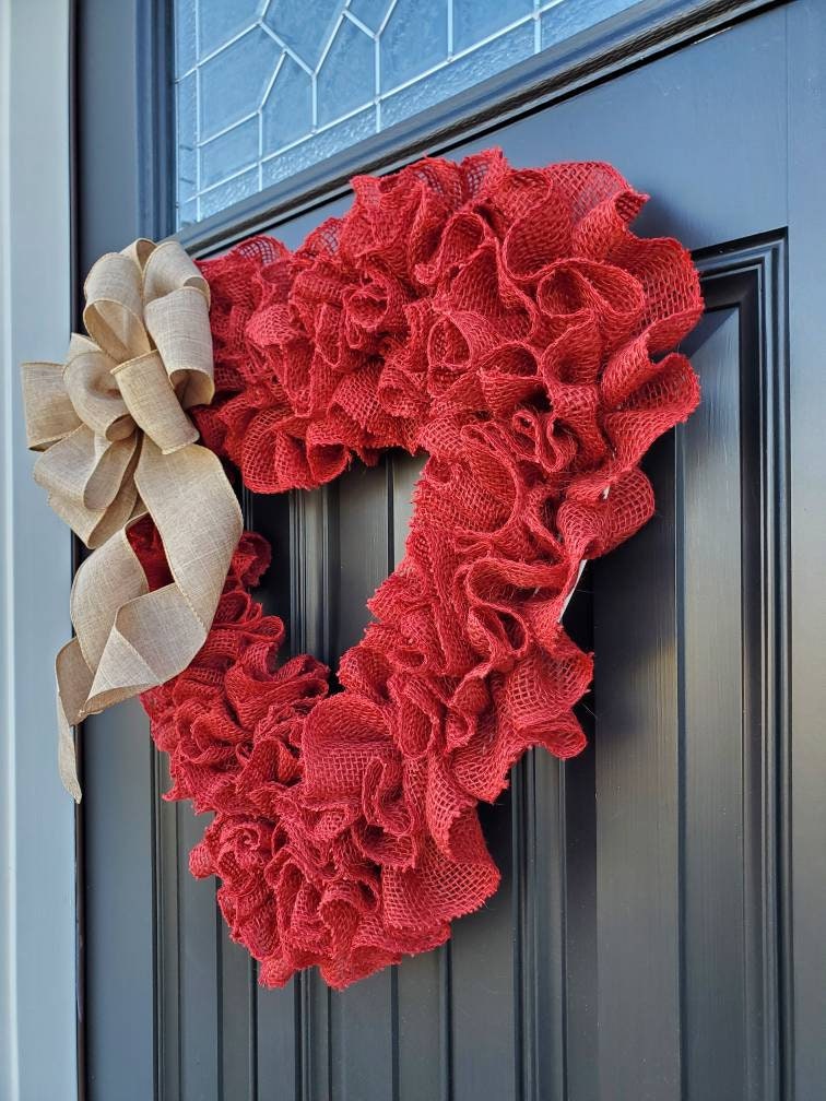 Large Valentine's day burlap heart wreath for front door, rustic valentine's day wreath, red heart wreath