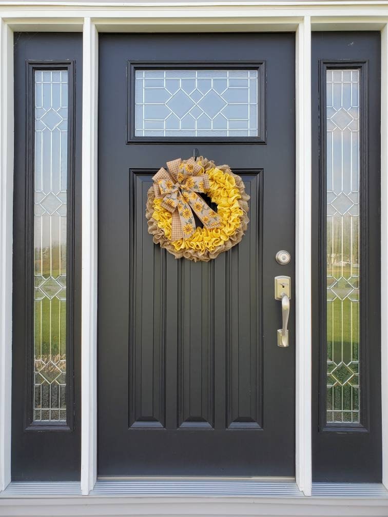 Yellow Sunflower burlap wreath for front door, Summer burlap wreath, yellow burlap wreath, all seasons wreath, housewarming gift